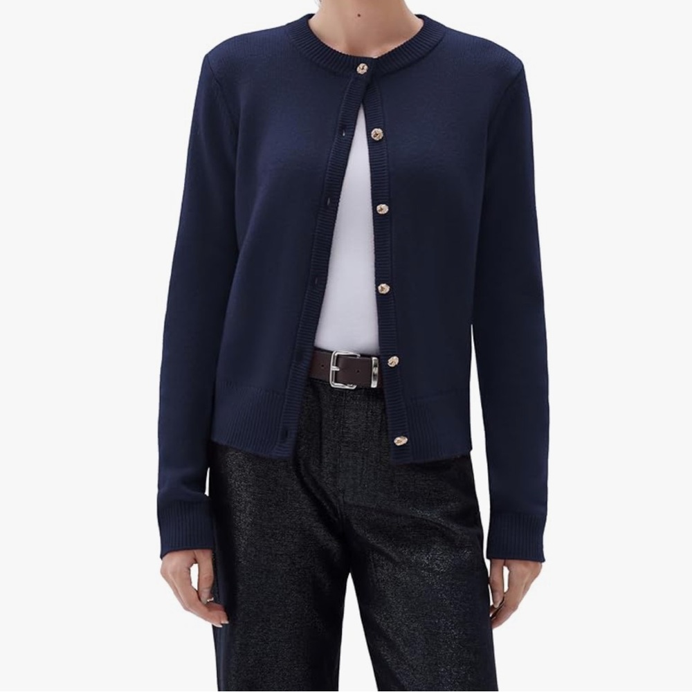 NAVY CARDIGAN WITH GOLD TONE BUTTONS⭐️